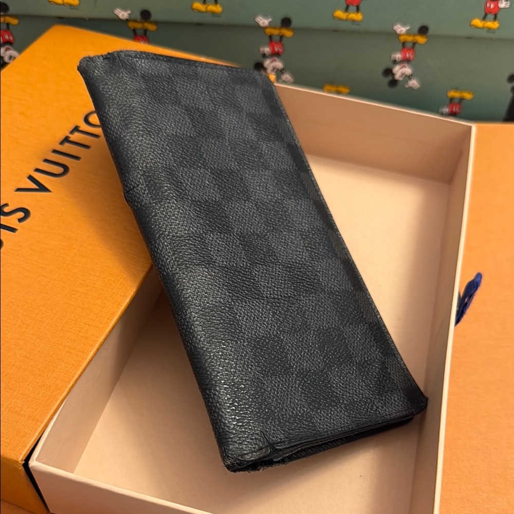Louis Vuitton damier graphite long wallet